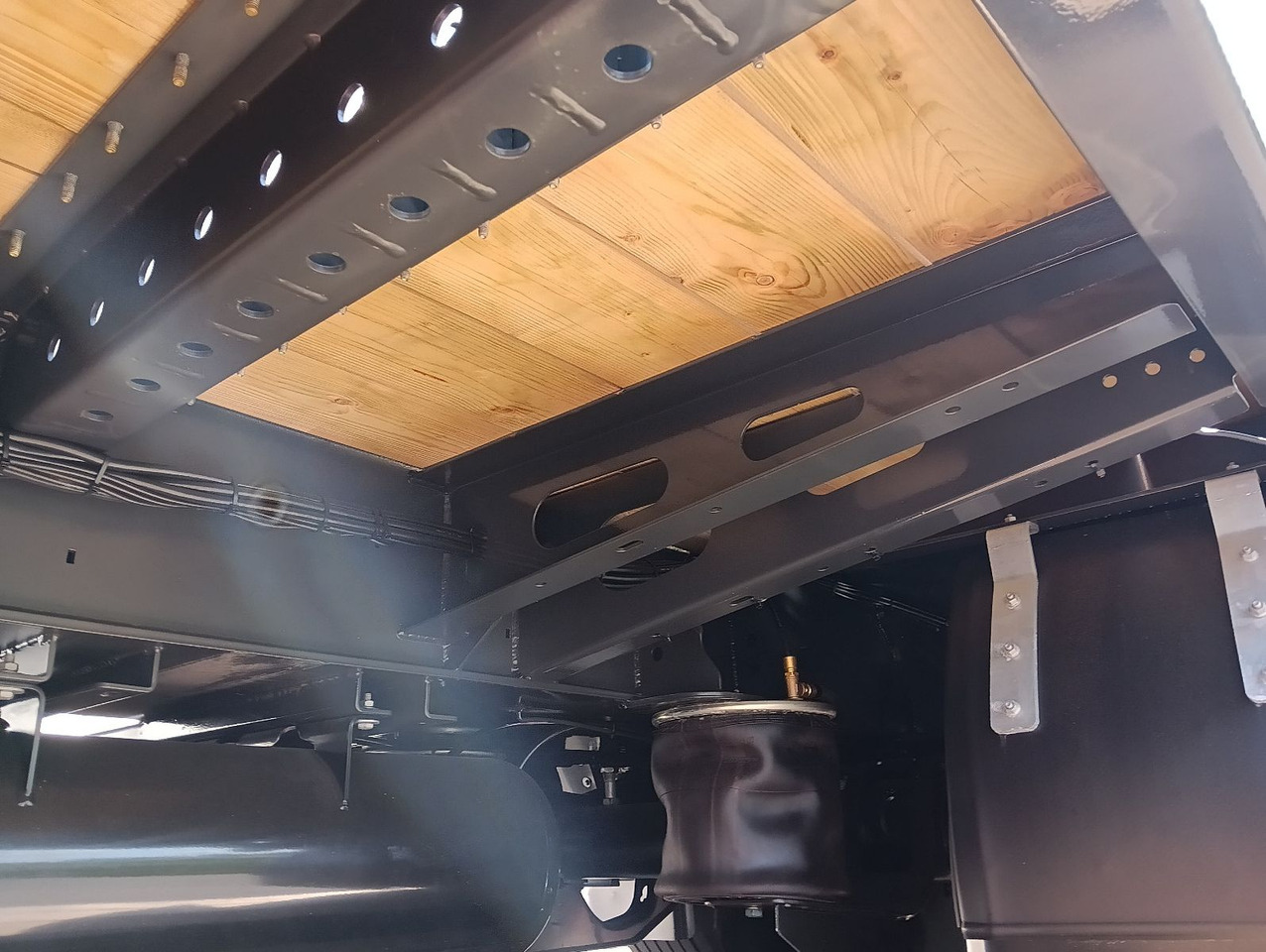 Lizing  Schwarzmüller 3Achs Tele Rampen TwistLock40+2x20"SAF Lenk+Lift Schwarzmüller 3Achs Tele Rampen TwistLock40+2x20"SAF Lenk+Lift: slika 25