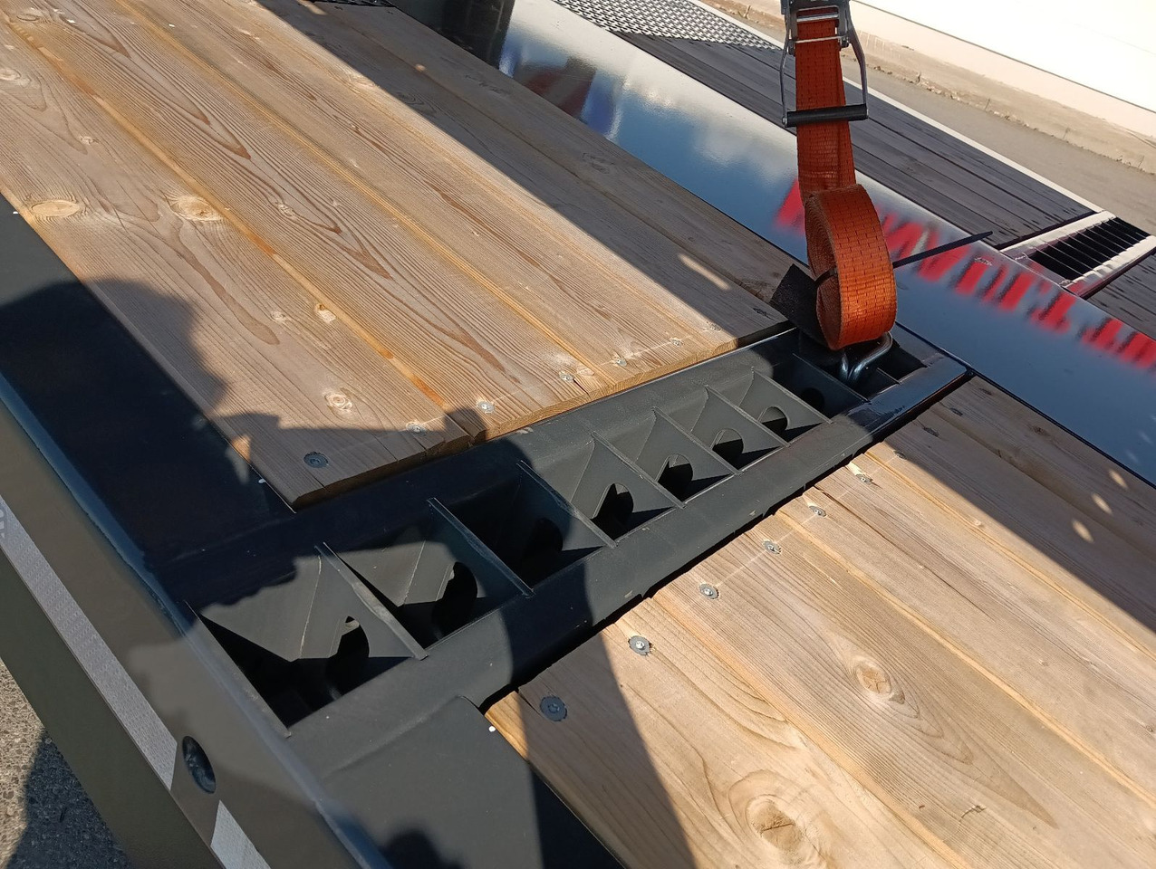 Lizing  Schwarzmüller 3Achs Tele Rampen TwistLock40+2x20"SAF Lenk+Lift Schwarzmüller 3Achs Tele Rampen TwistLock40+2x20"SAF Lenk+Lift: slika 16