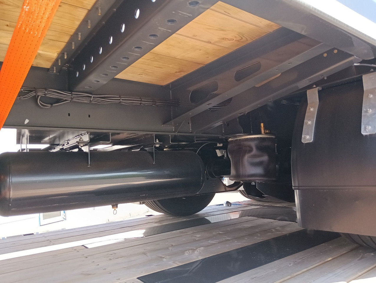 Lizing  Schwarzmüller 3Achs Tele Rampen TwistLock40+2x20"SAF Lenk+Lift Schwarzmüller 3Achs Tele Rampen TwistLock40+2x20"SAF Lenk+Lift: slika 24