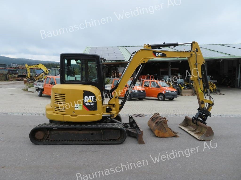CAT 305.5 E2 - Mini bager: slika 2 CAT 305.5 E2 - Mini bager: slika 2
