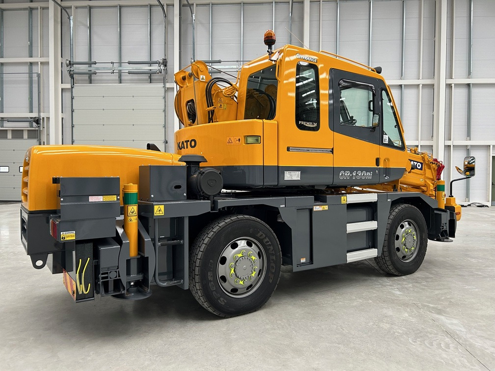 KATO CR-130Ri - 13 Ton City Crane in Excellent Condition - Autodizalica: slika 3 KATO CR-130Ri - 13 Ton City Crane in Excellent Condition - Autodizalica: slika 3