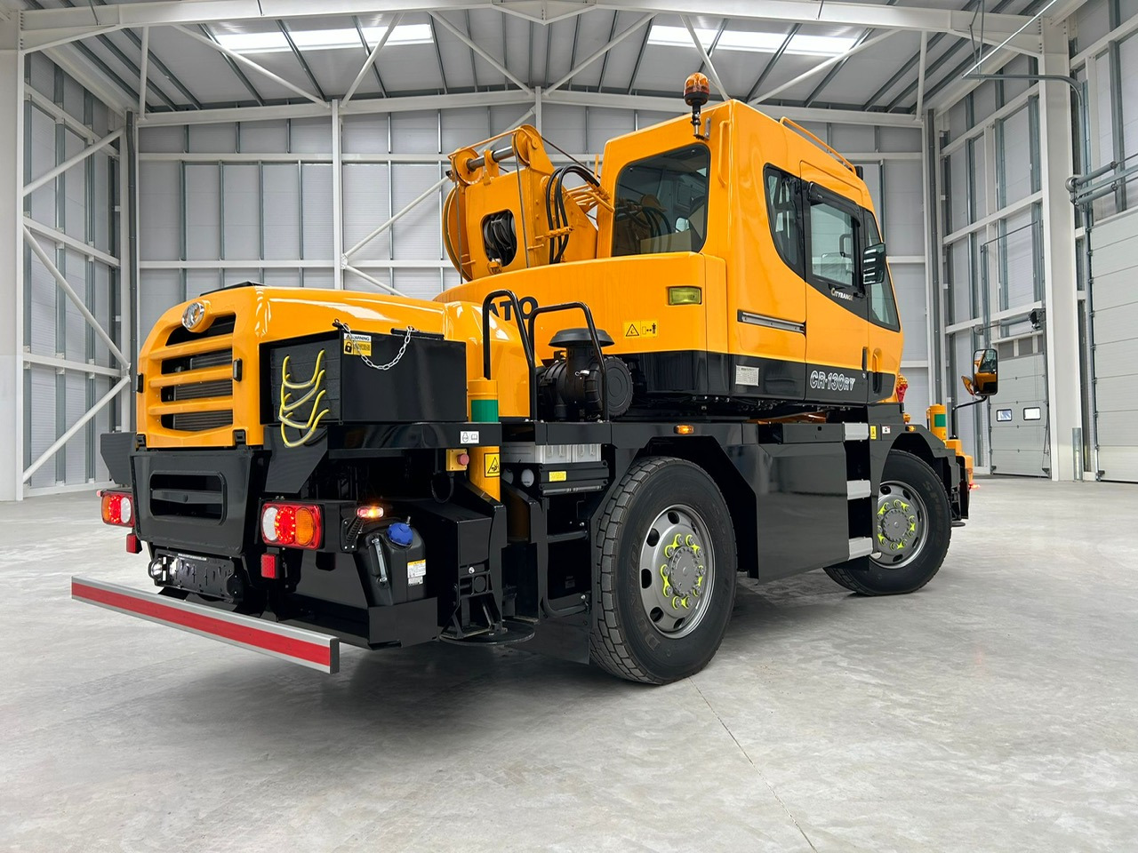 KATO CR-130Rv - 13 Ton City Crane with Joystick Control - Autodizalica: slika 4 KATO CR-130Rv - 13 Ton City Crane with Joystick Control - Autodizalica: slika 4