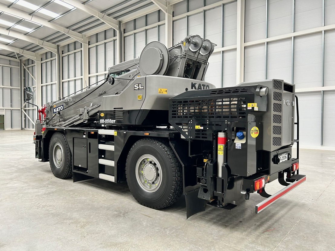 KATO CR-250Rv , 25 Ton City Crane with Only 1,991 hours - Autodizalica: slika 4 KATO CR-250Rv , 25 Ton City Crane with Only 1,991 hours - Autodizalica: slika 4