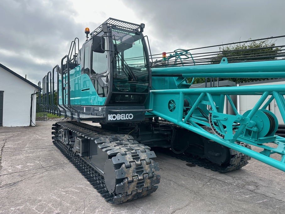 KOBELCO CKE900G-2 - 100 Ton Crawler Crane - Excellent Condition - Kran guseničar: slika 4 KOBELCO CKE900G-2 - 100 Ton Crawler Crane - Excellent Condition - Kran guseničar: slika 4