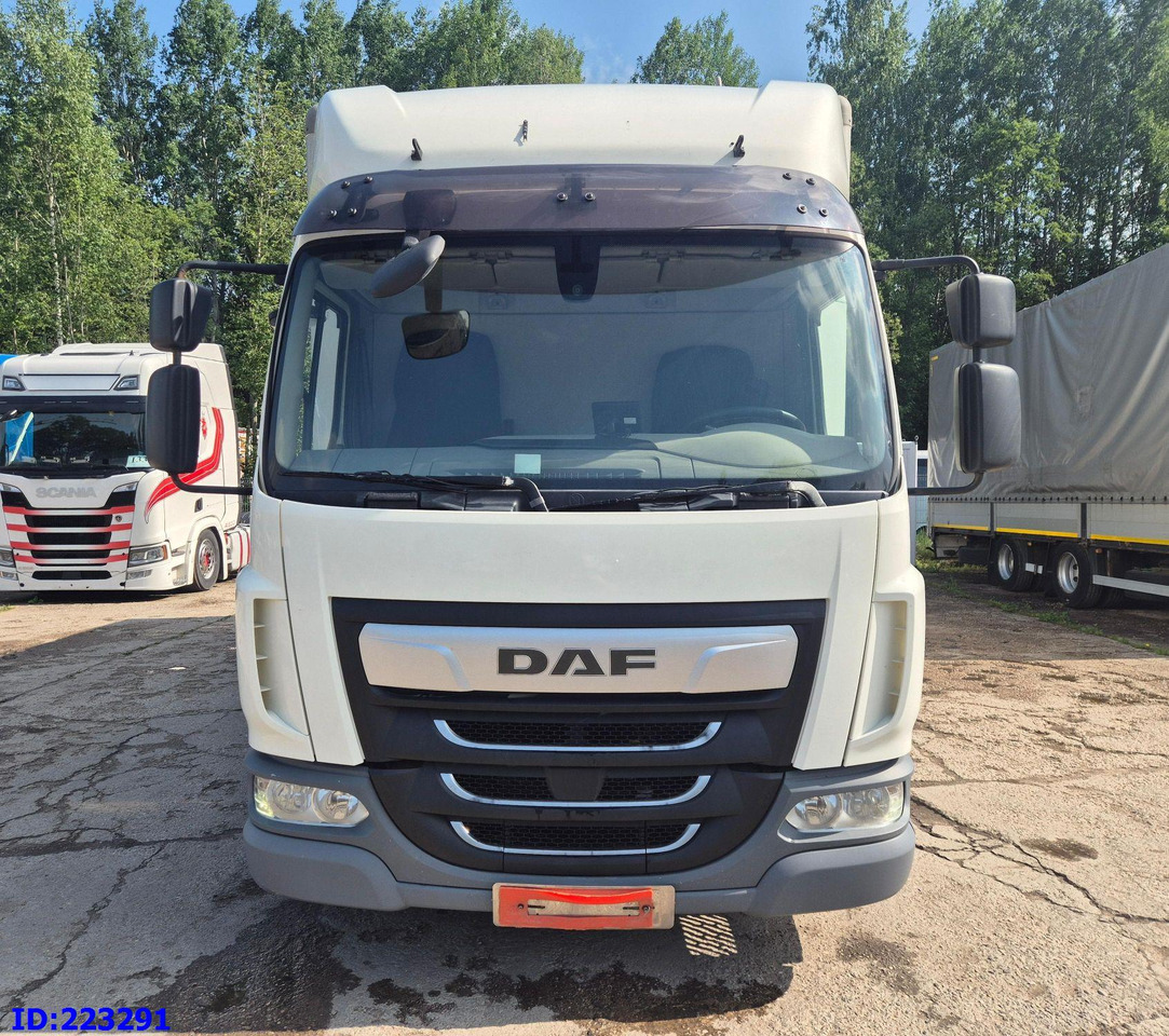 DAF LF 180 FA - Euro6 - Manual - Kamion sa zatvorenim sandukom: slika 2 DAF LF 180 FA - Euro6 - Manual - Kamion sa zatvorenim sandukom: slika 2