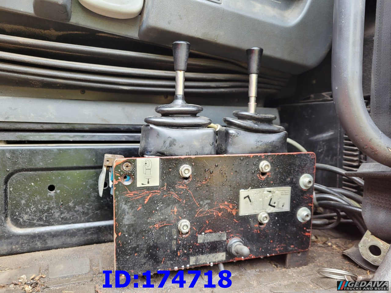 GERGEN GRK 2065 - Kran za kamion: slika 5 GERGEN GRK 2065 - Kran za kamion: slika 5