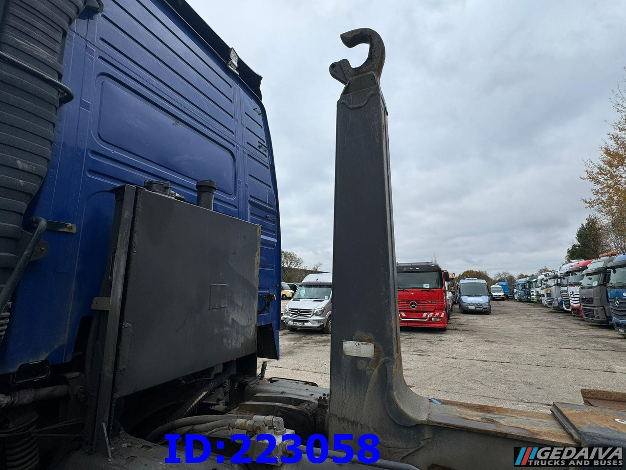 HIAB Multilift XR21S53 - Sistem hidraulične kuke/ Utovaranja kontejnera: slika 1 HIAB Multilift XR21S53 - Sistem hidraulične kuke/ Utovaranja kontejnera: slika 1