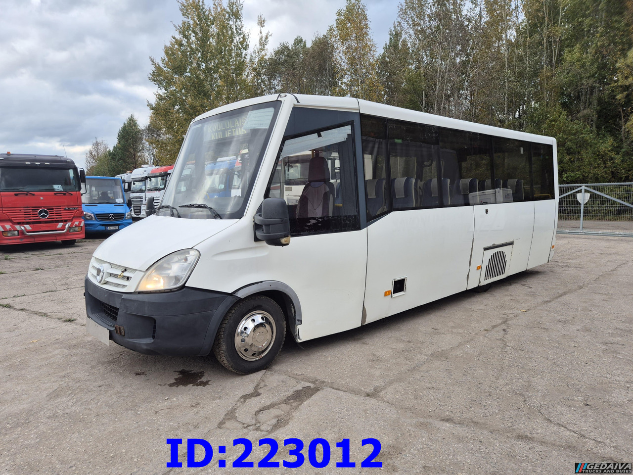 IVECO Daily 50C18 - 23-seater - Turistički autobus: slika 1 IVECO Daily 50C18 - 23-seater - Turistički autobus: slika 1