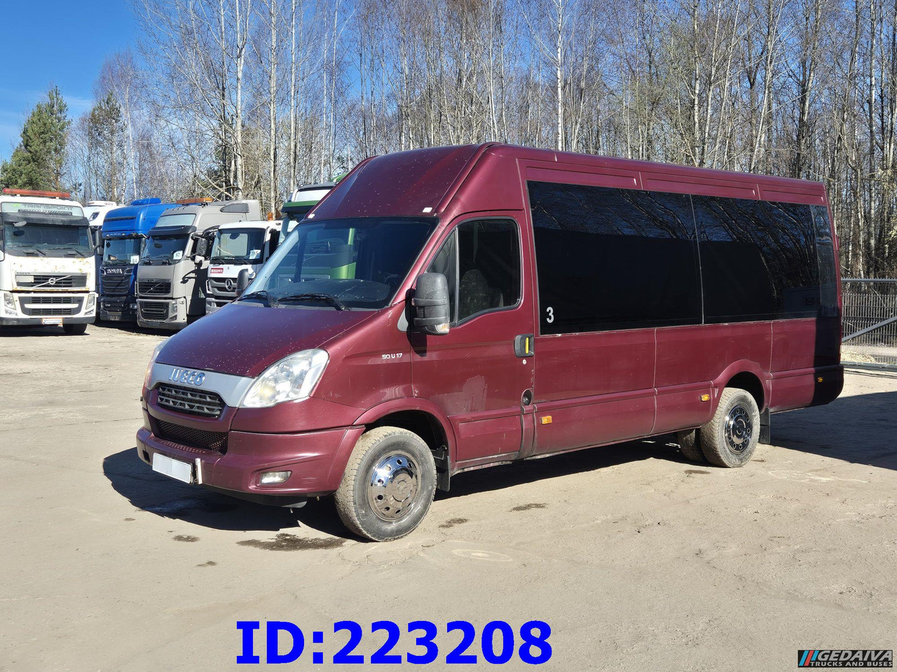 IVECO Daily Avestark 17-seater - Turistički autobus: slika 4 IVECO Daily Avestark 17-seater - Turistički autobus: slika 4