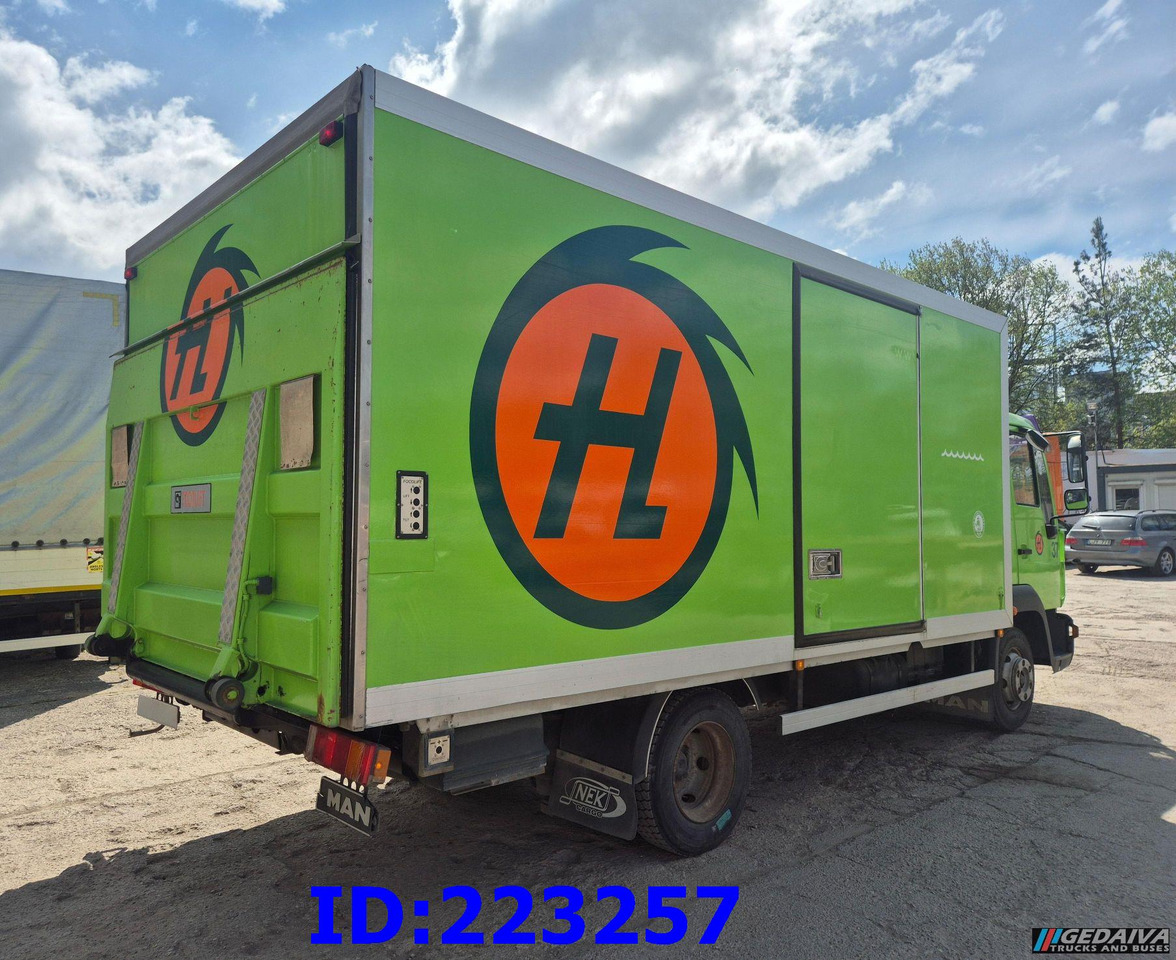 MAN LE 8.150 Manual 139tkm ONLY - Kamion sa zatvorenim sandukom: slika 5 MAN LE 8.150 Manual 139tkm ONLY - Kamion sa zatvorenim sandukom: slika 5