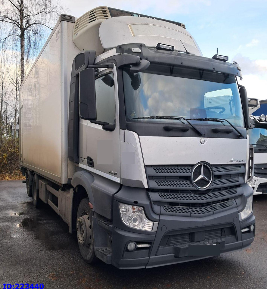 MERCEDES-BENZ Actros 2551 6x2 Euro6 - Hladnjača: slika 2 MERCEDES-BENZ Actros 2551 6x2 Euro6 - Hladnjača: slika 2