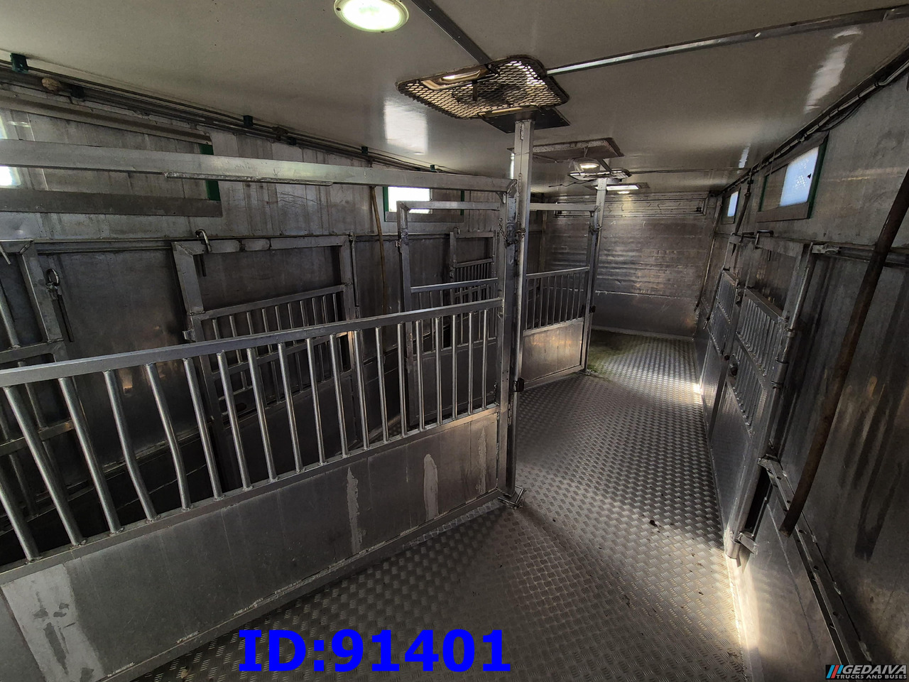Kamion za prevoz stoke MERCEDES-BENZ Antos 2532 - 6x2 - Euro 6 - Animal transport: slika 10