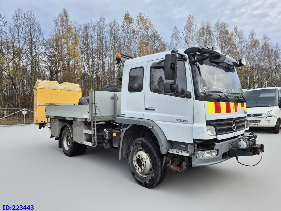 MERCEDES-BENZ Atego 1326 4×4 - Kamion sa tovarnim sandukom: slika 4 MERCEDES-BENZ Atego 1326 4×4 - Kamion sa tovarnim sandukom: slika 4