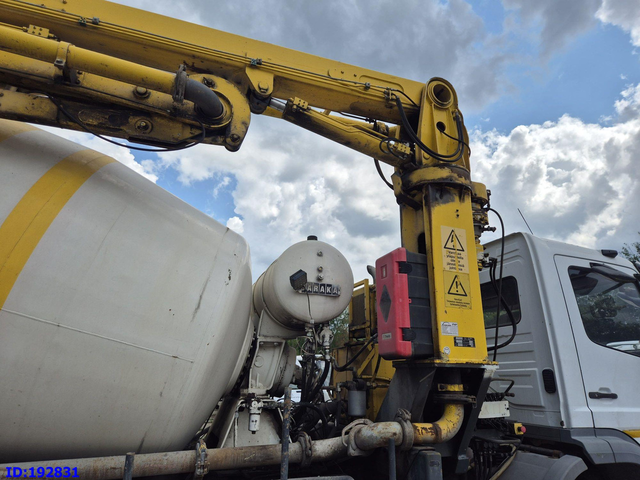 MERCEDES-BENZ Atego 2628 6x4 Schwing 17m 9m3 - Auto pumpa za beton: slika 5 MERCEDES-BENZ Atego 2628 6x4 Schwing 17m 9m3 - Auto pumpa za beton: slika 5