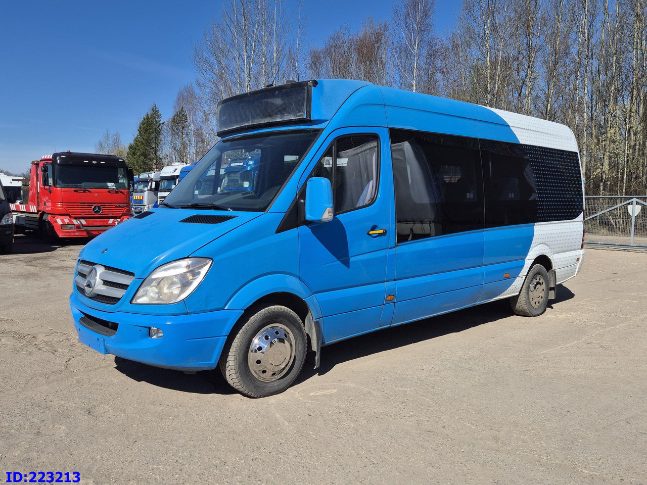 MERCEDES-BENZ Sprinter 316 VIP Euro5 - Turistički autobus: slika 1 MERCEDES-BENZ Sprinter 316 VIP Euro5 - Turistički autobus: slika 1