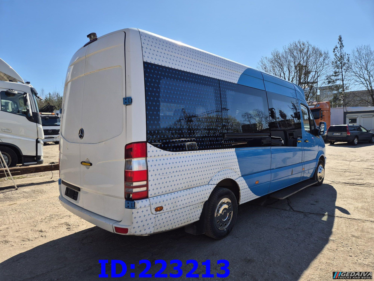 MERCEDES-BENZ Sprinter 316 VIP Euro5 - Turistički autobus: slika 4 MERCEDES-BENZ Sprinter 316 VIP Euro5 - Turistički autobus: slika 4