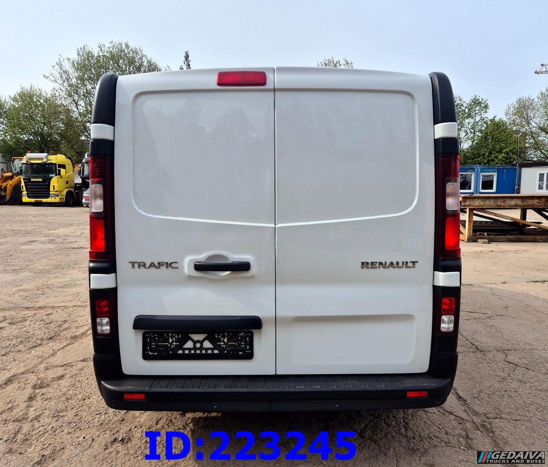 Dostavno vozilo sa duplom kabinom RENAULT Trafic Euro6: slika 7