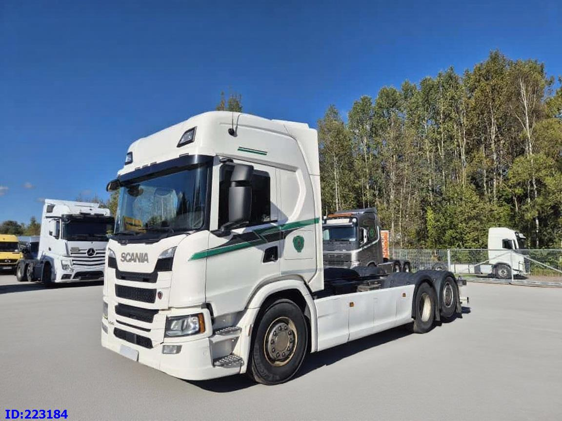 SCANIA G540 6x2 Retarder - Kamion sa golom šasijom i zatvorenom kabinom: slika 1 SCANIA G540 6x2 Retarder - Kamion sa golom šasijom i zatvorenom kabinom: slika 1