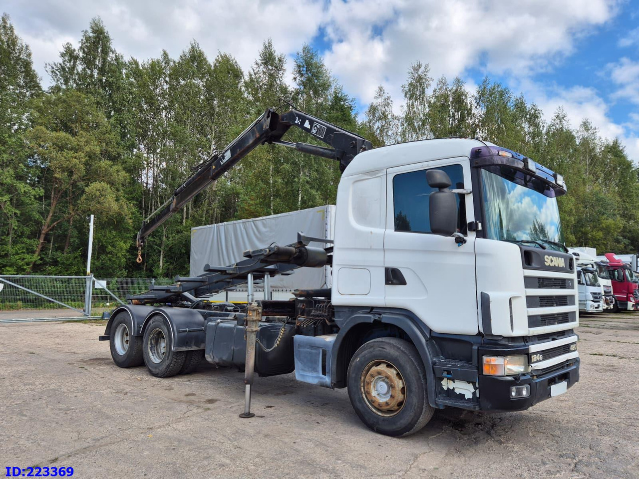 SCANIA R124 420 + Crane HIAB 140AW - Istovarivač: slika 4 SCANIA R124 420 + Crane HIAB 140AW - Istovarivač: slika 4