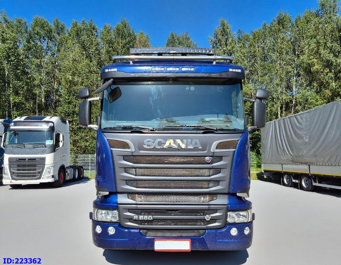SCANIA R580 8x4 Euro6 Retarder - Kamion sa golom šasijom i zatvorenom kabinom: slika 2 SCANIA R580 8x4 Euro6 Retarder - Kamion sa golom šasijom i zatvorenom kabinom: slika 2