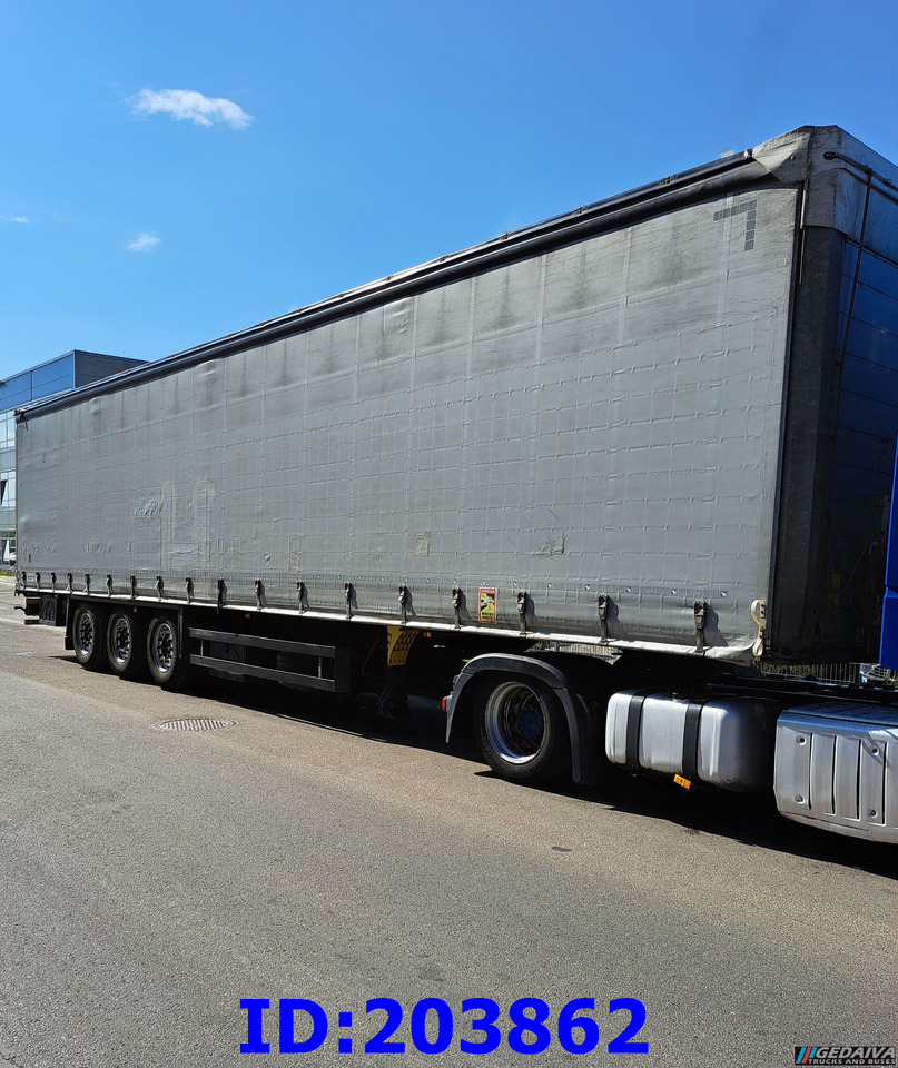 SCHMITZ CARGOBULL  - Poluprikolica sa ceradom: slika 2 SCHMITZ CARGOBULL  - Poluprikolica sa ceradom: slika 2