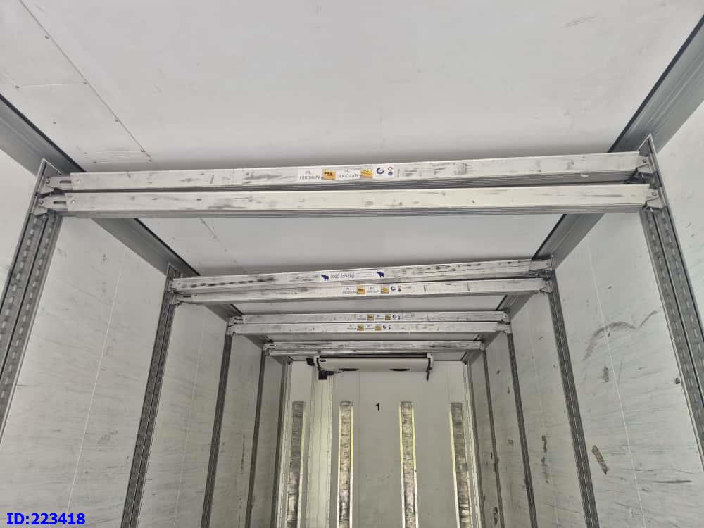 SCHMITZ CARGOBULL MKO BOX 57m3 - Promenjivo telo - sanduk: slika 5 SCHMITZ CARGOBULL MKO BOX 57m3 - Promenjivo telo - sanduk: slika 5