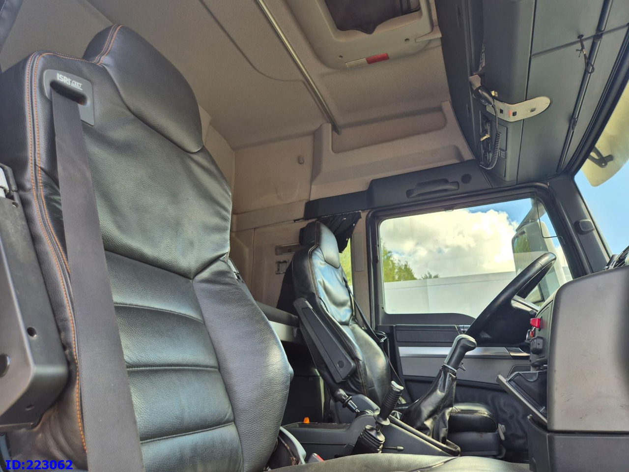 Tegljač MAN TGS 26.540 - 6X6 - Euro5 - manual: slika 11