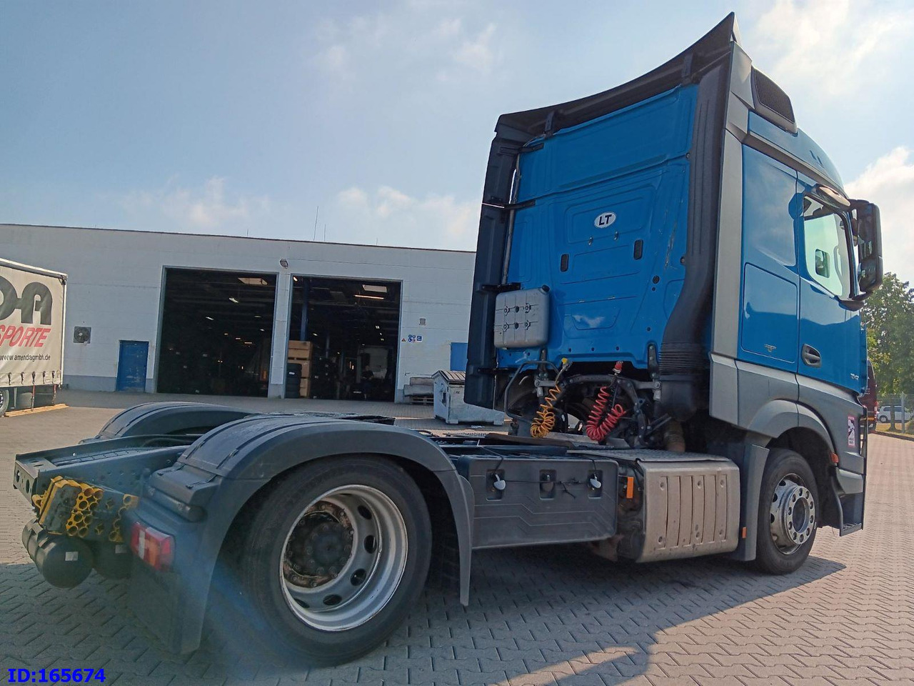 MERCEDES-BENZ Actros 1842 - Mega - Euro6 - Tegljač: slika 5 MERCEDES-BENZ Actros 1842 - Mega - Euro6 - Tegljač: slika 5