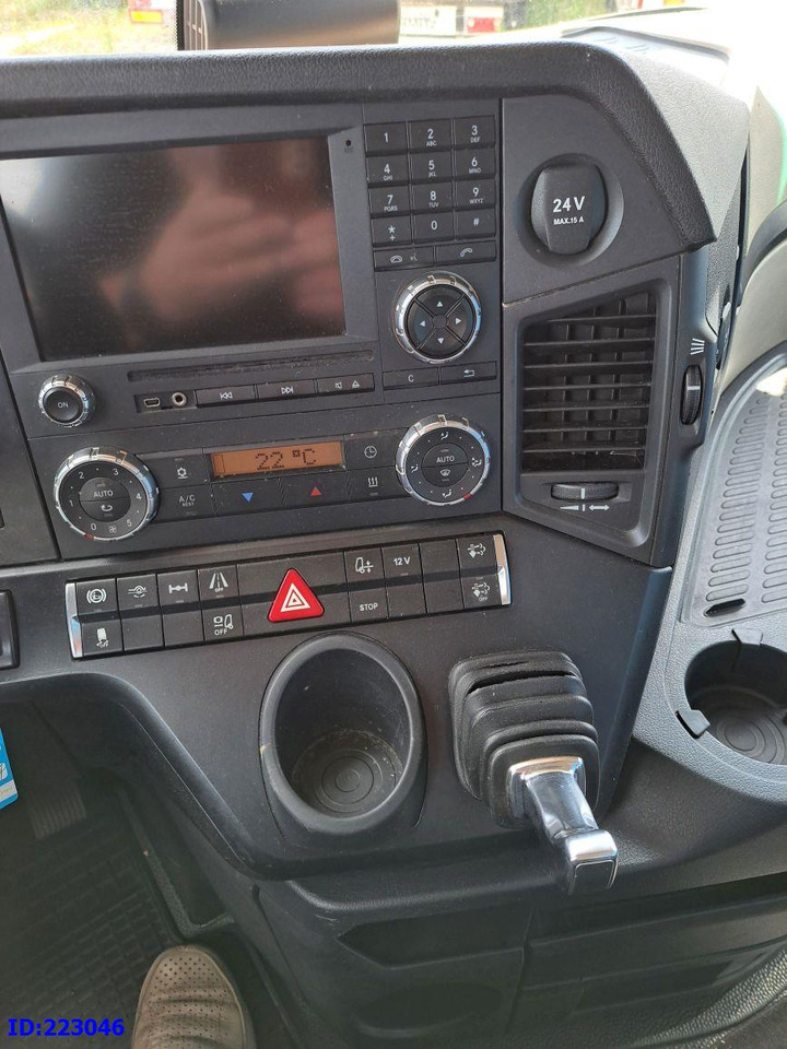 Tegljač MERCEDES-BENZ Actros 1843 Euro6: slika 12