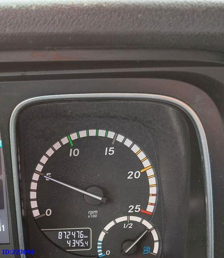 Tegljač MERCEDES-BENZ Actros 1843 Euro6: slika 10