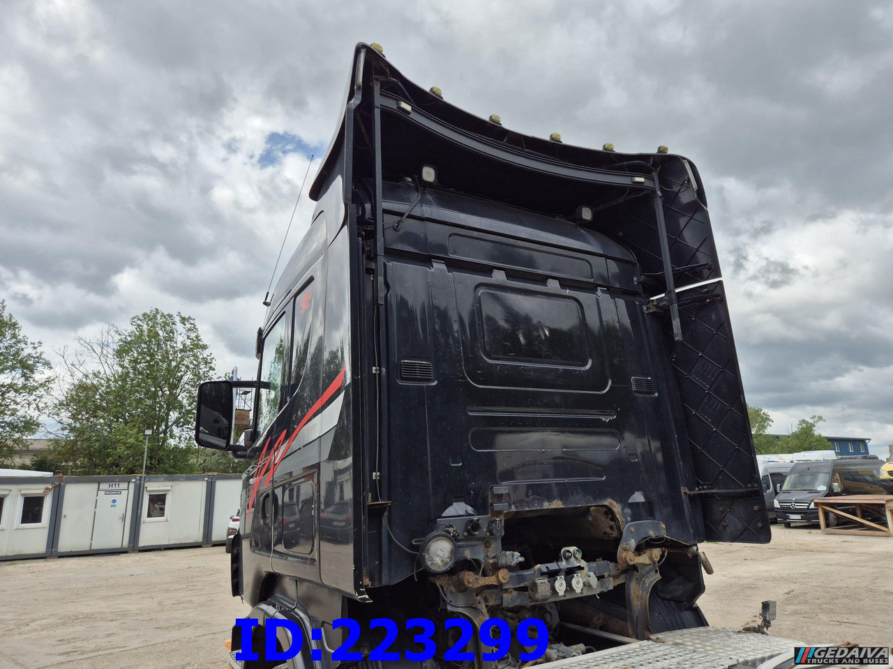 Tegljač SCANIA R420 6x2 MANUAL: slika 8 Tegljač SCANIA R420 6x2 MANUAL: slika 8