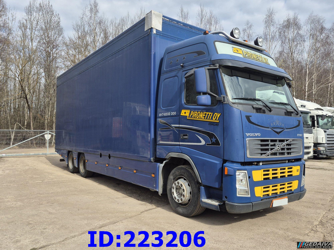 VOLVO FH12 420HP 6x2 - Izotermički kamion: slika 4 VOLVO FH12 420HP 6x2 - Izotermički kamion: slika 4