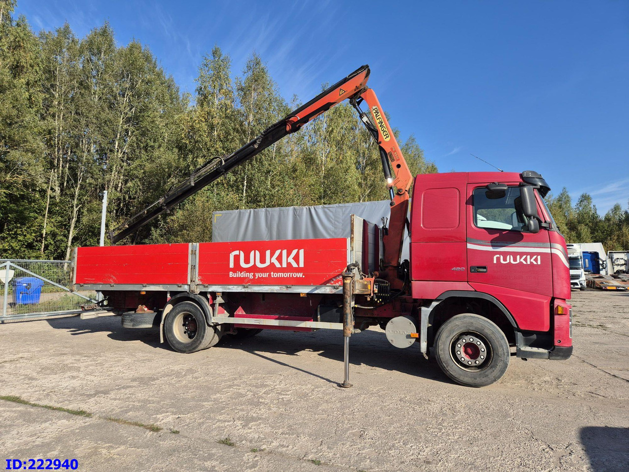 VOLVO FH12 420HP + Crane Palfinger PK9501 - Kamion sa tovarnim sandukom: slika 4 VOLVO FH12 420HP + Crane Palfinger PK9501 - Kamion sa tovarnim sandukom: slika 4