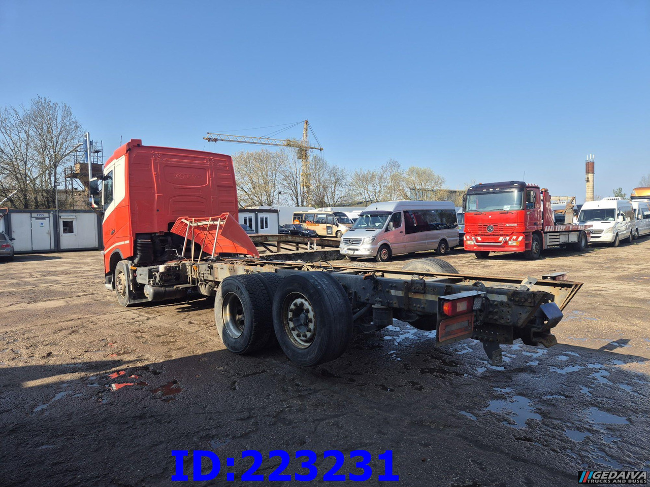 VOLVO FH13 540HP 6X2 Euro6 - Kamion sa golom šasijom i zatvorenom kabinom: slika 5 VOLVO FH13 540HP 6X2 Euro6 - Kamion sa golom šasijom i zatvorenom kabinom: slika 5