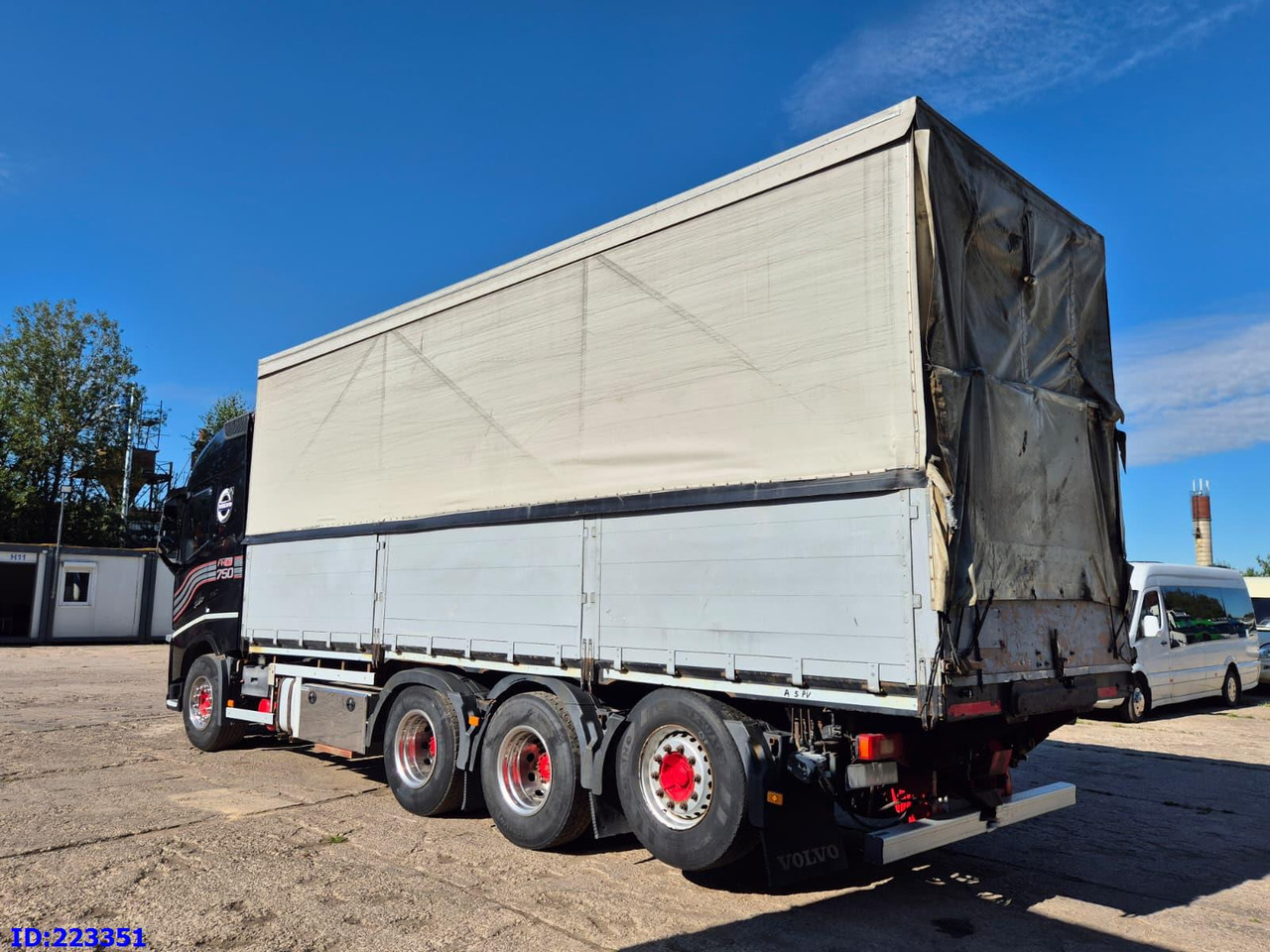 Kamion sa ceradom VOLVO FH16 750HP - 8x4-Steering axle: slika 10