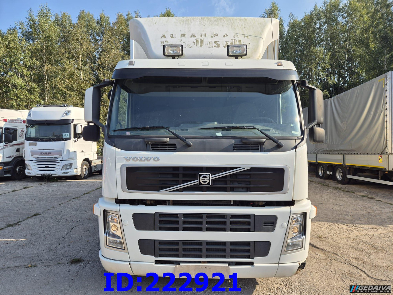 VOLVO FM9 260HP - Kamion sa zatvorenim sandukom: slika 2 VOLVO FM9 260HP - Kamion sa zatvorenim sandukom: slika 2