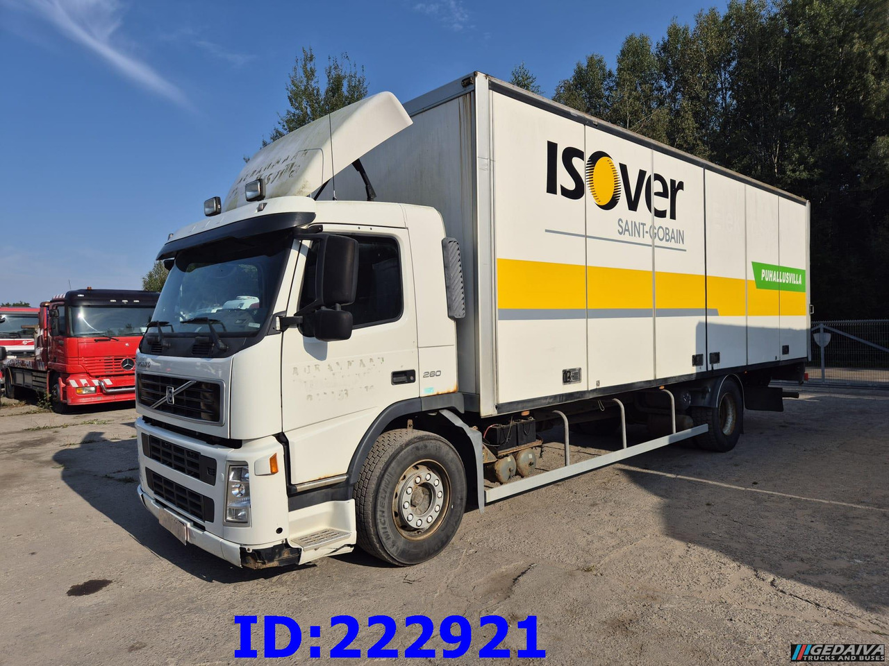 VOLVO FM9 260HP - Kamion sa zatvorenim sandukom: slika 1 VOLVO FM9 260HP - Kamion sa zatvorenim sandukom: slika 1
