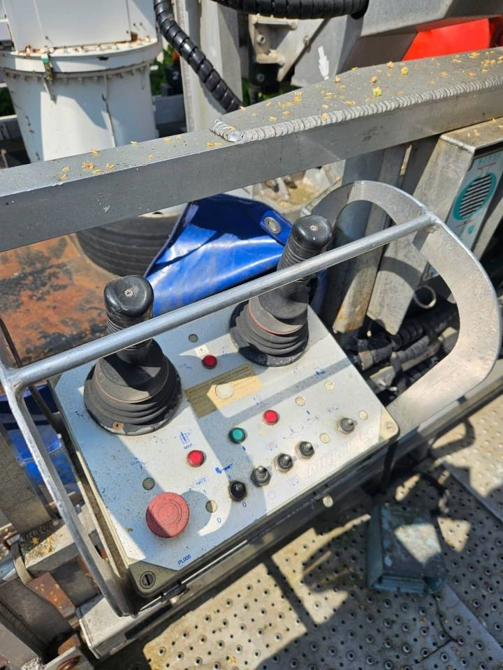 Vazdušna platforma montirana na kamion Multitel J328.200 ALU EF: slika 19