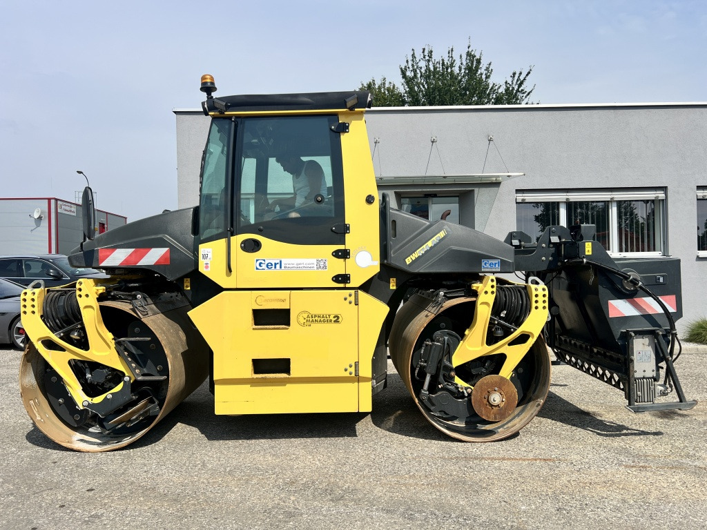 Bomag BW 174 AP-4i AM (111651) - Valjak za puteve: slika 1 Bomag BW 174 AP-4i AM (111651) - Valjak za puteve: slika 1