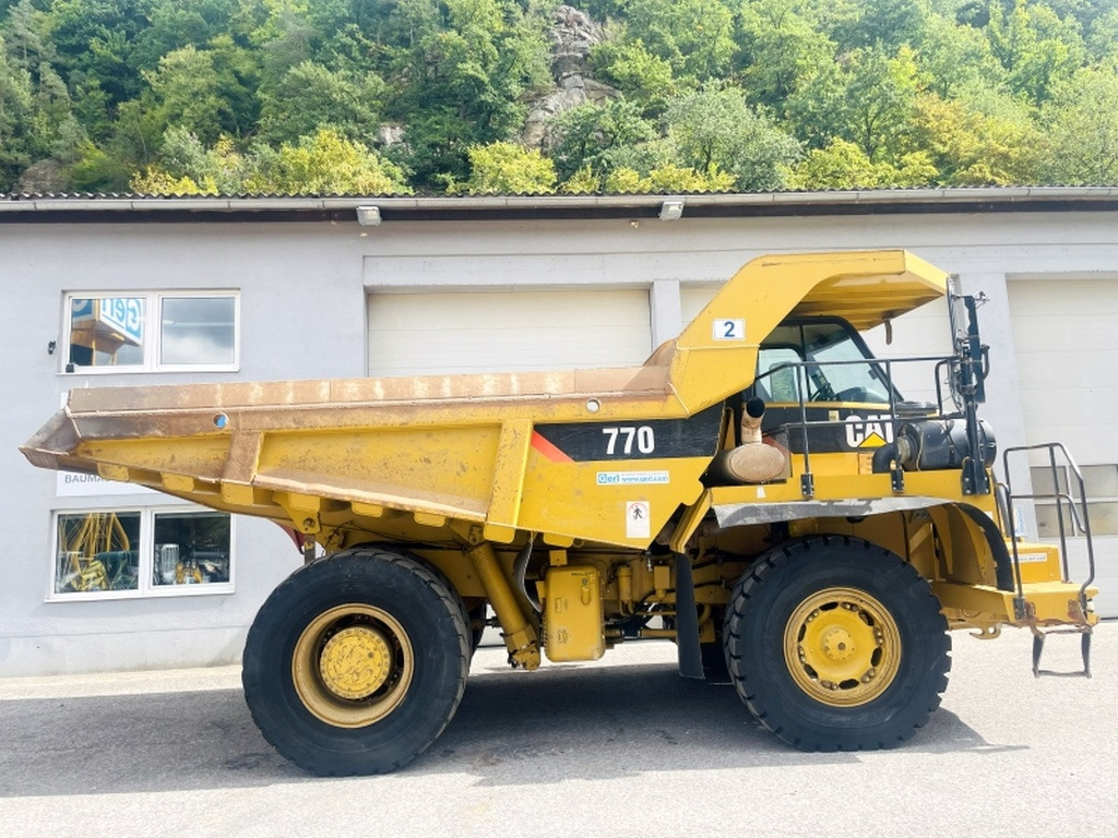 Caterpillar 770 (4038) - Kiper sa krutom šasijom/ Kiper za kamen: slika 2 Caterpillar 770 (4038) - Kiper sa krutom šasijom/ Kiper za kamen: slika 2