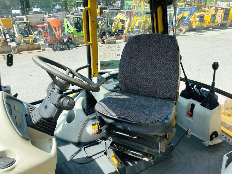 Komatsu WB97R-2 (3829) - Bager utovarivač: slika 5 Komatsu WB97R-2 (3829) - Bager utovarivač: slika 5