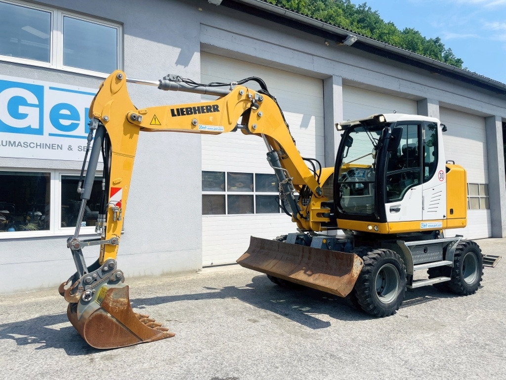 Liebherr A910 Compact (4025) - Bager točkaš: slika 4 Liebherr A910 Compact (4025) - Bager točkaš: slika 4