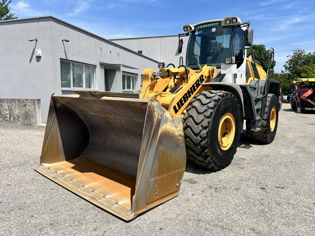 Liebherr L 550 (111617) - Utovarivač točkaš: slika 3 Liebherr L 550 (111617) - Utovarivač točkaš: slika 3