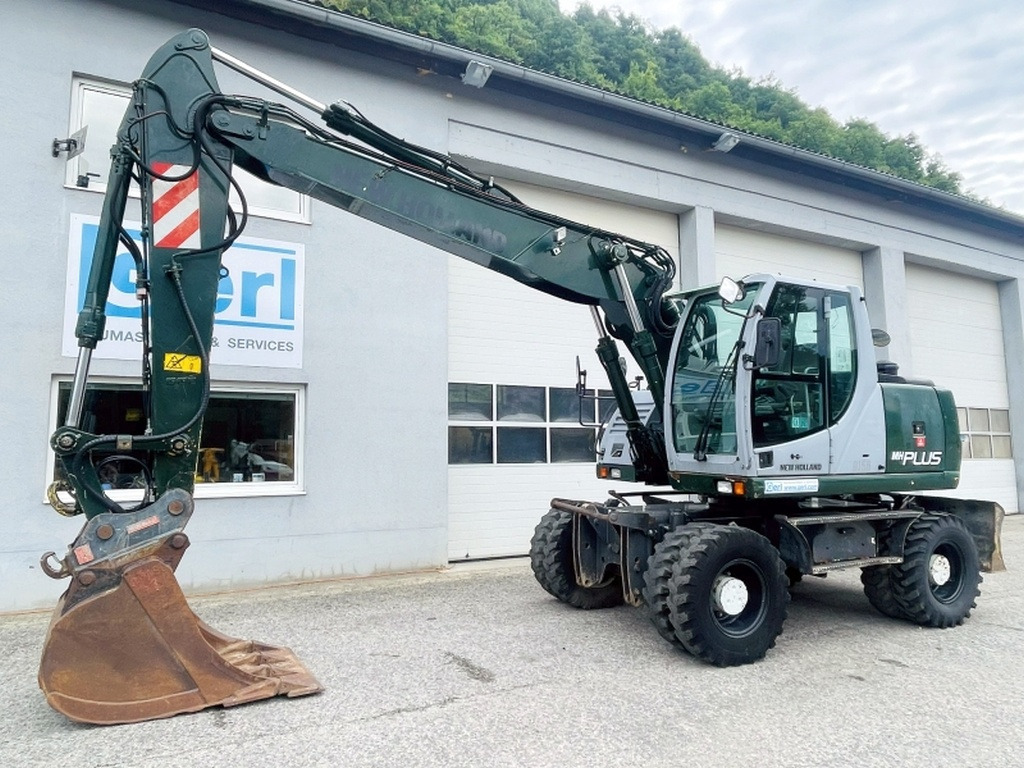 New Holland MH Plus (4054) - Bager točkaš: slika 4 New Holland MH Plus (4054) - Bager točkaš: slika 4