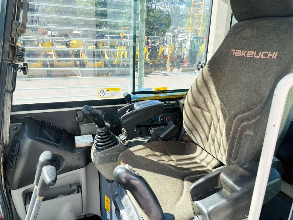 Takeuchi TB280FR (4050) - Mini bager: slika 5 Takeuchi TB280FR (4050) - Mini bager: slika 5