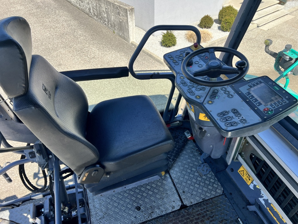 Asfaltni finišer Vögele Super 1803-3i (111558): slika 8