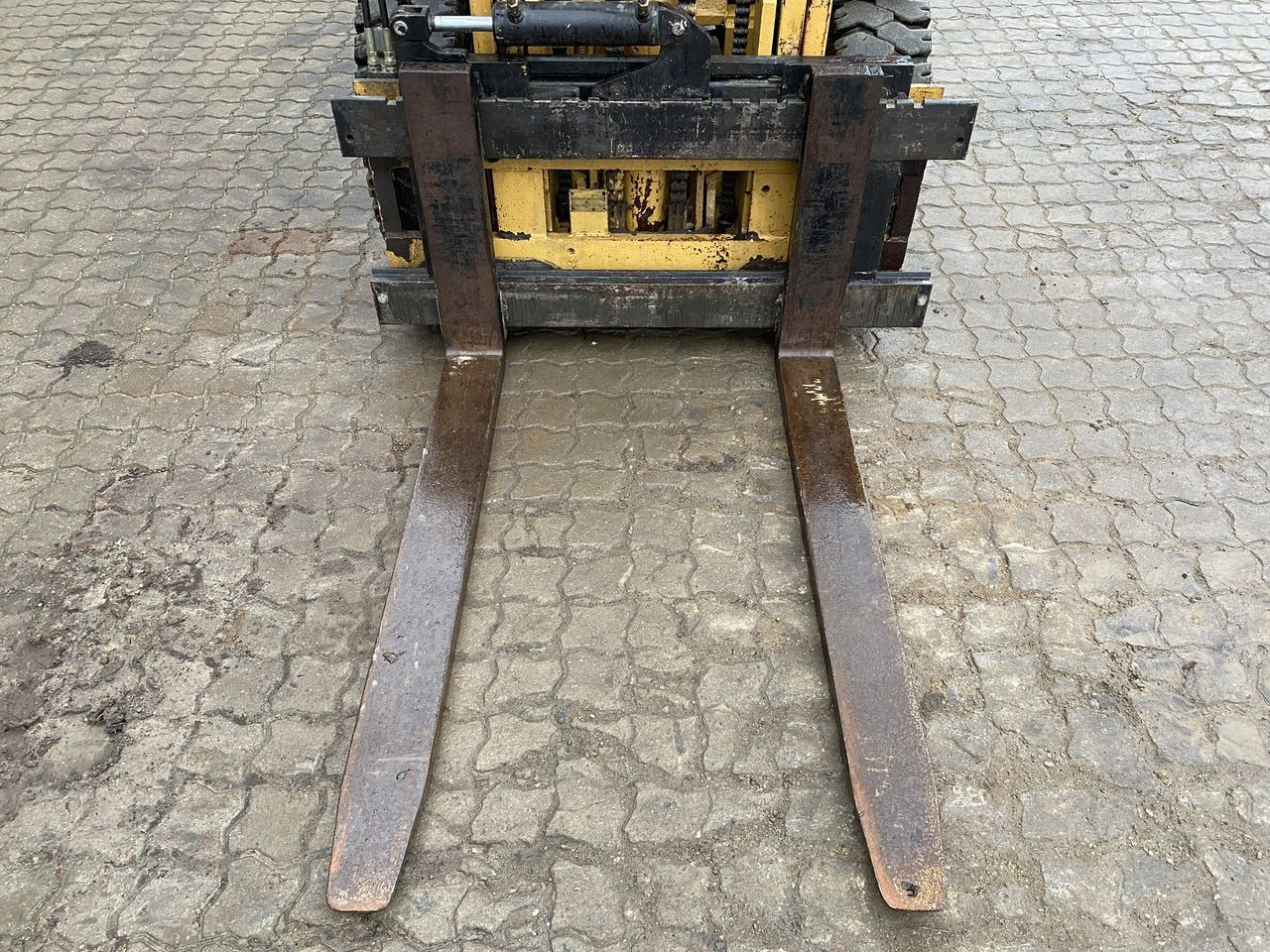 Gasni viljuškar Caterpillar VC60C: slika 9 Gasni viljuškar Caterpillar VC60C: slika 9