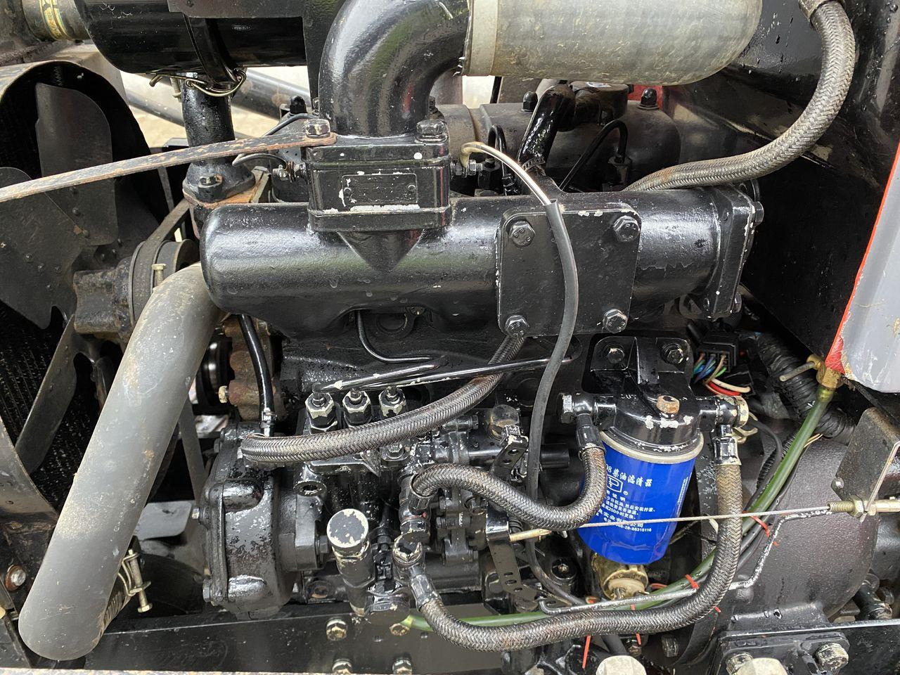 Mali traktor Dong feng DF304: slika 9 Mali traktor Dong feng DF304: slika 9