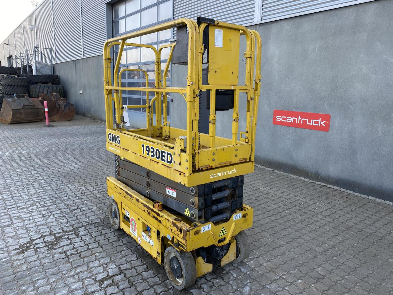 GMG 1930-ED - Lift u obliku makaza: slika 2 GMG 1930-ED - Lift u obliku makaza: slika 2