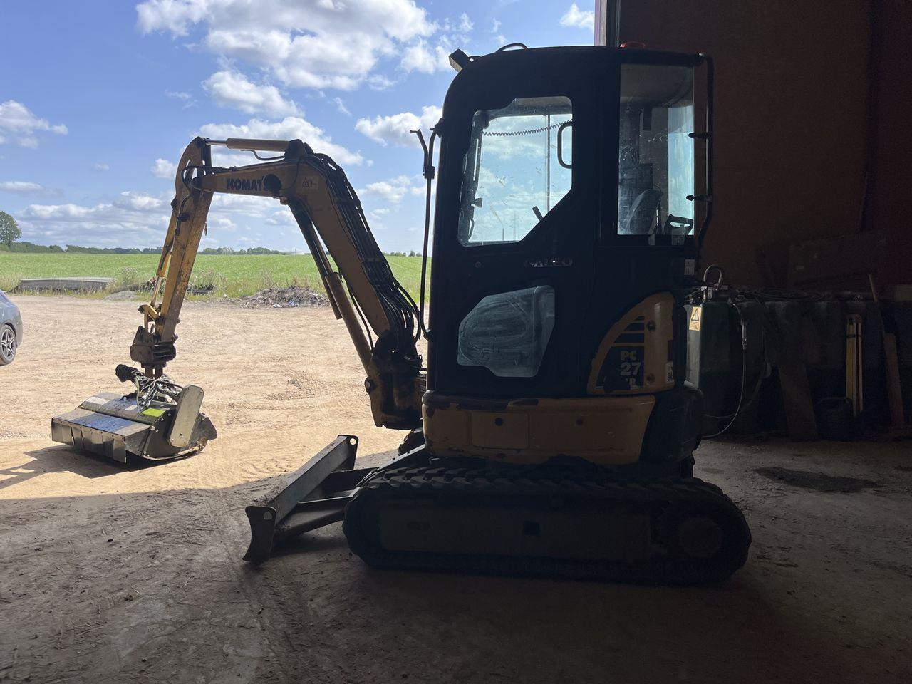 Komatsu PC27MR-2 - Mini bager: slika 3 Komatsu PC27MR-2 - Mini bager: slika 3